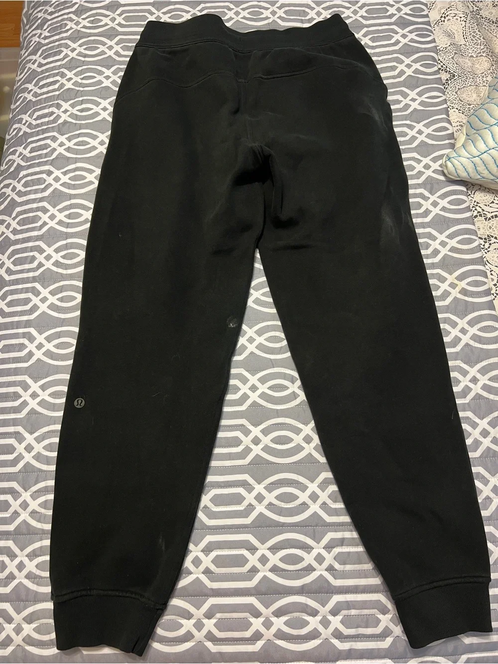Lululemon Scuba Joggers 28 inch inseam